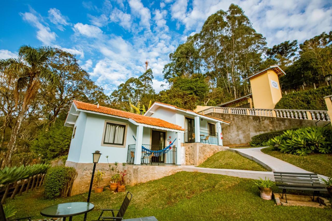 Pousada Il Villaggio Santo Antônio do Pinhal Buitenkant foto